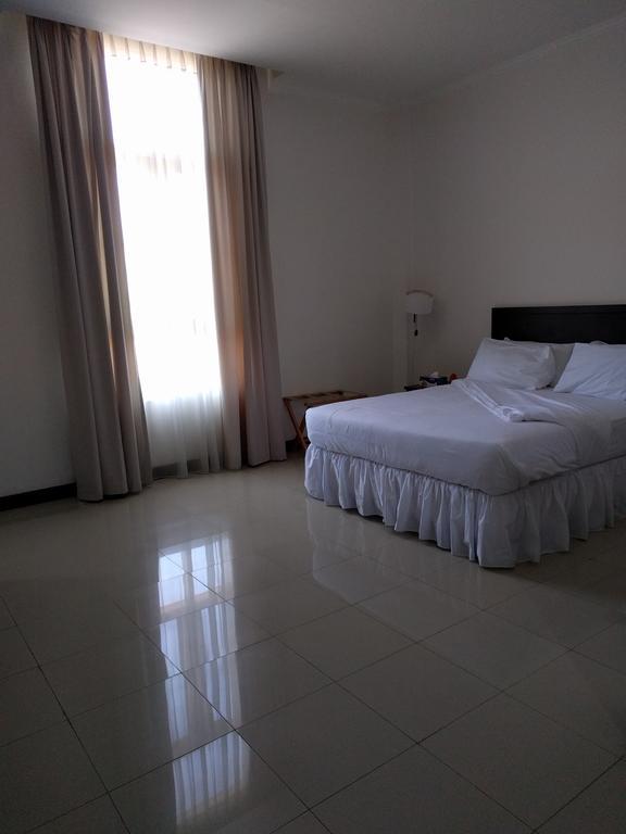 Hotel The Ramelau Dili Buitenkant foto